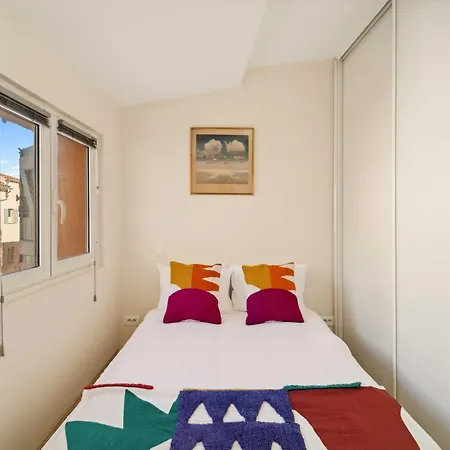 Apartment Charming - 1br- *