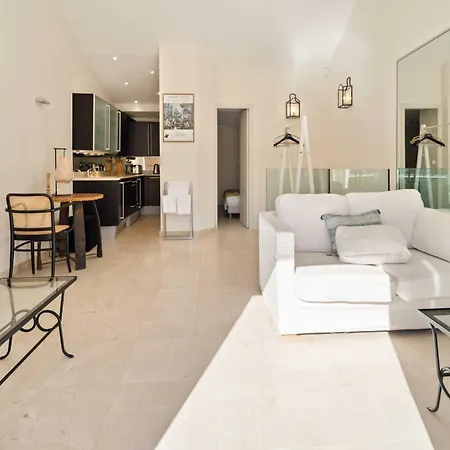 Charming - 1br-