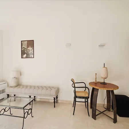 Apartment Charming - 1br- *