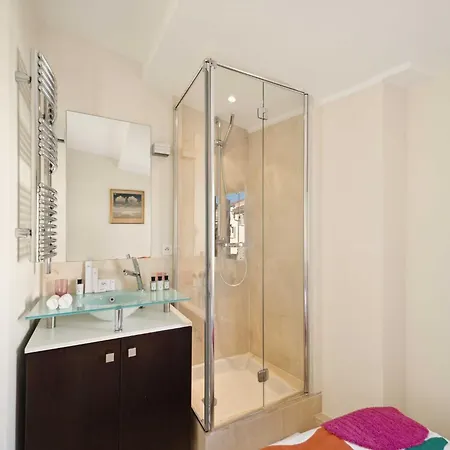 Charming - 1br-